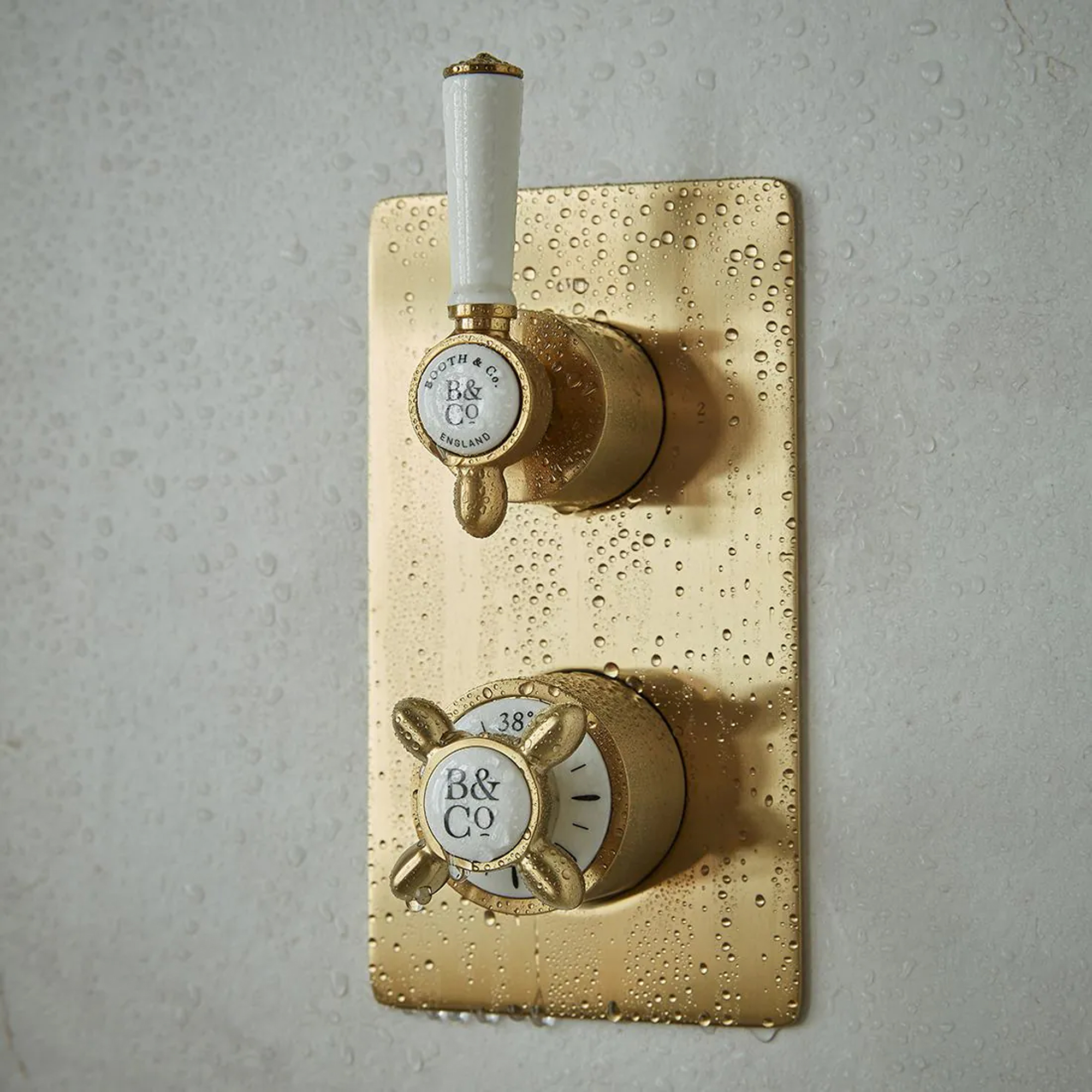 Booth & Co Axbridge Traditional 2 Outlet 2 Handle Concealed Thermostatic Shower Valve