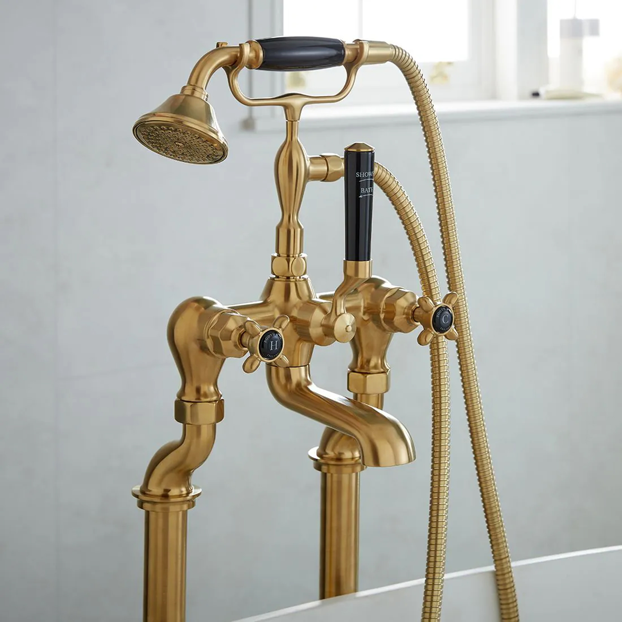 Booth & Co Axbridge Traditional Crosshead Floorstanding Bath Shower Mixer Tap