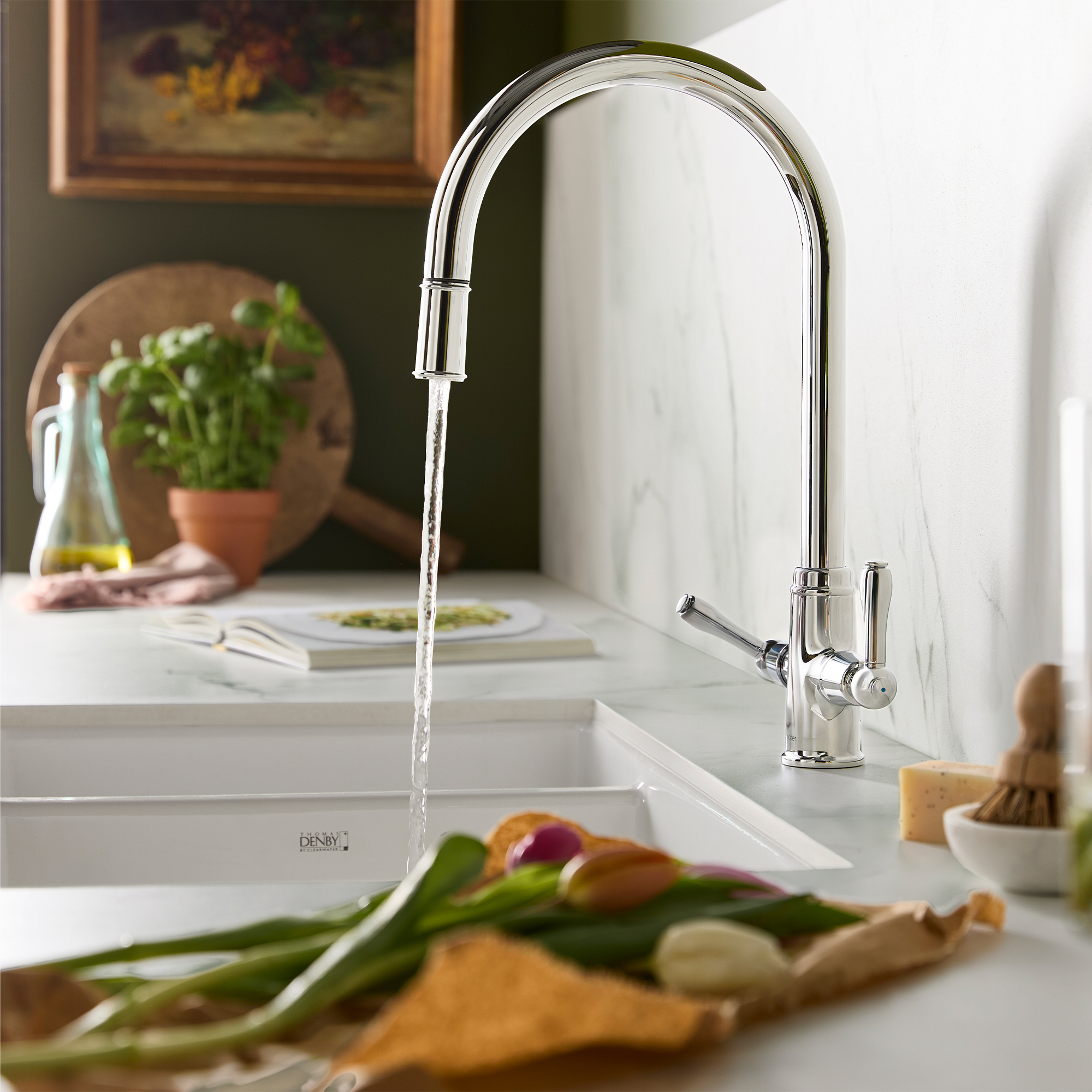 Clearwater Broadway Traditional Pull Out Mono Kitchen Mixer Tap