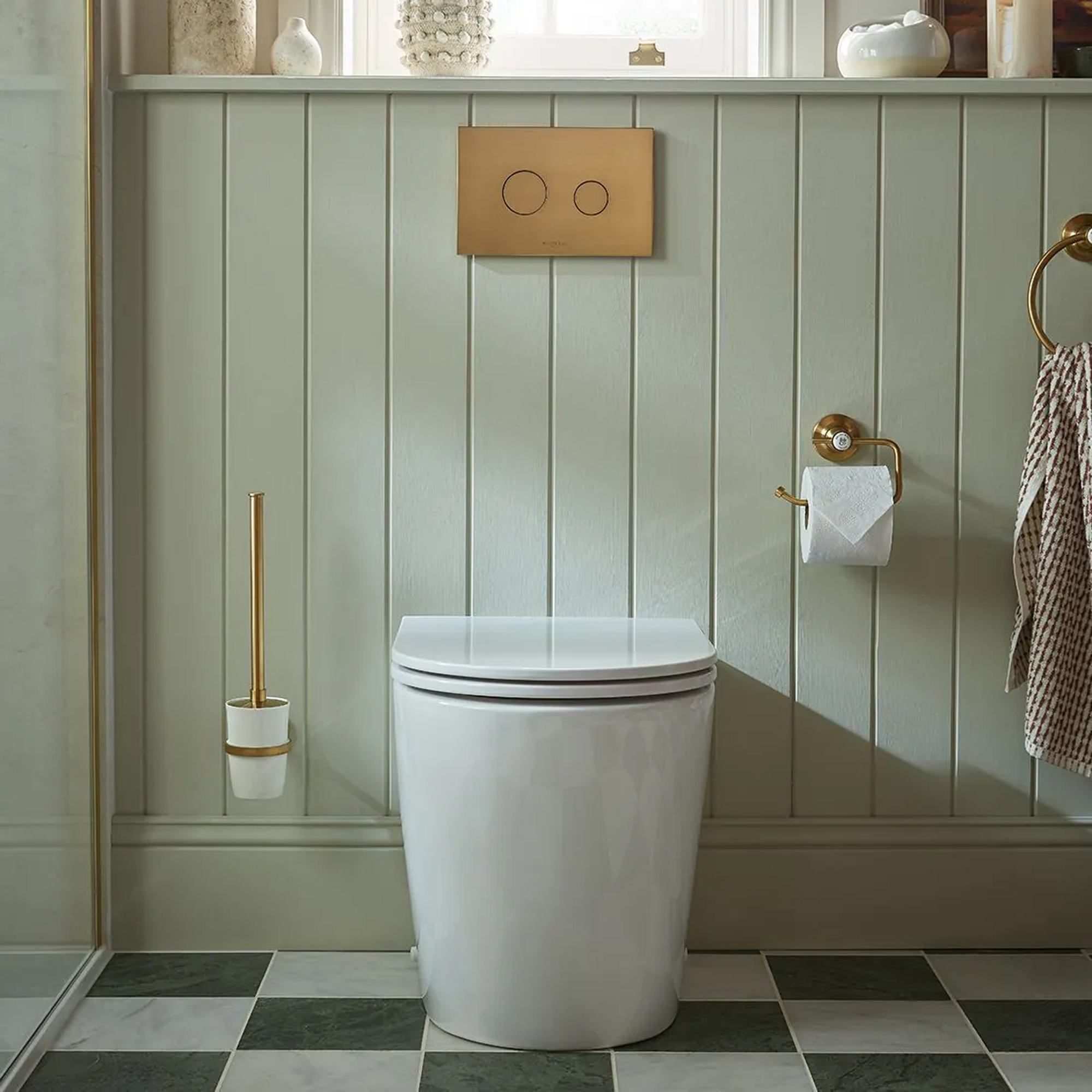 Booth & Co Axbridge Dual Flush Plate with Round Buttons