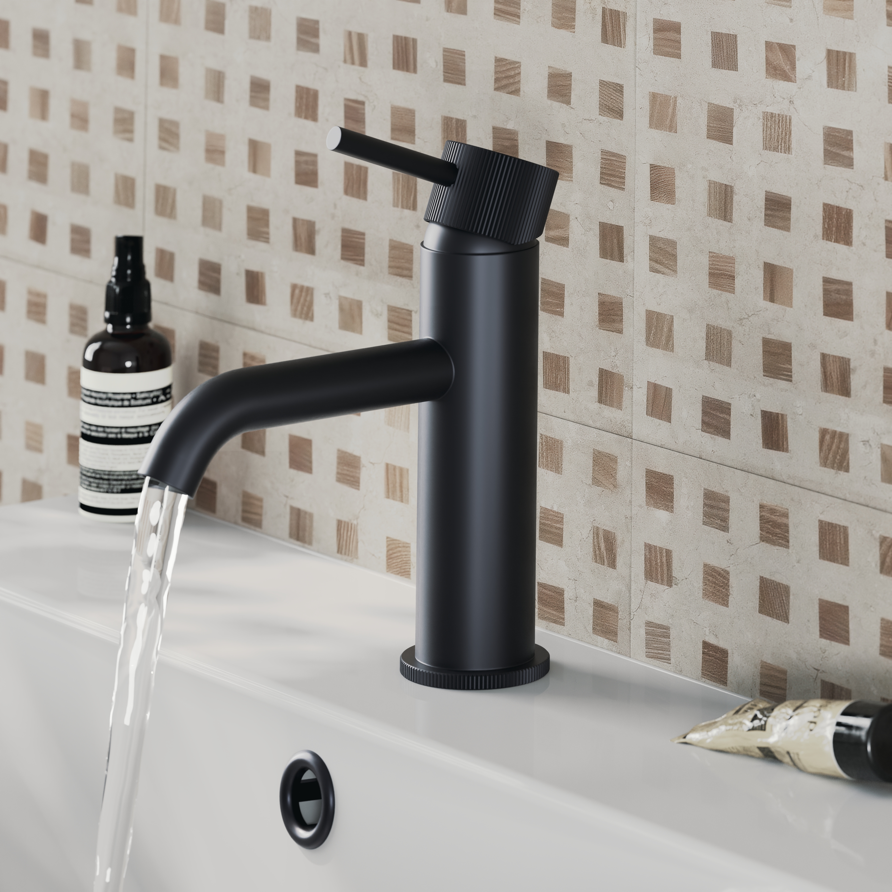Harbour Fluted Mono Basin Mixer Tap & Waste