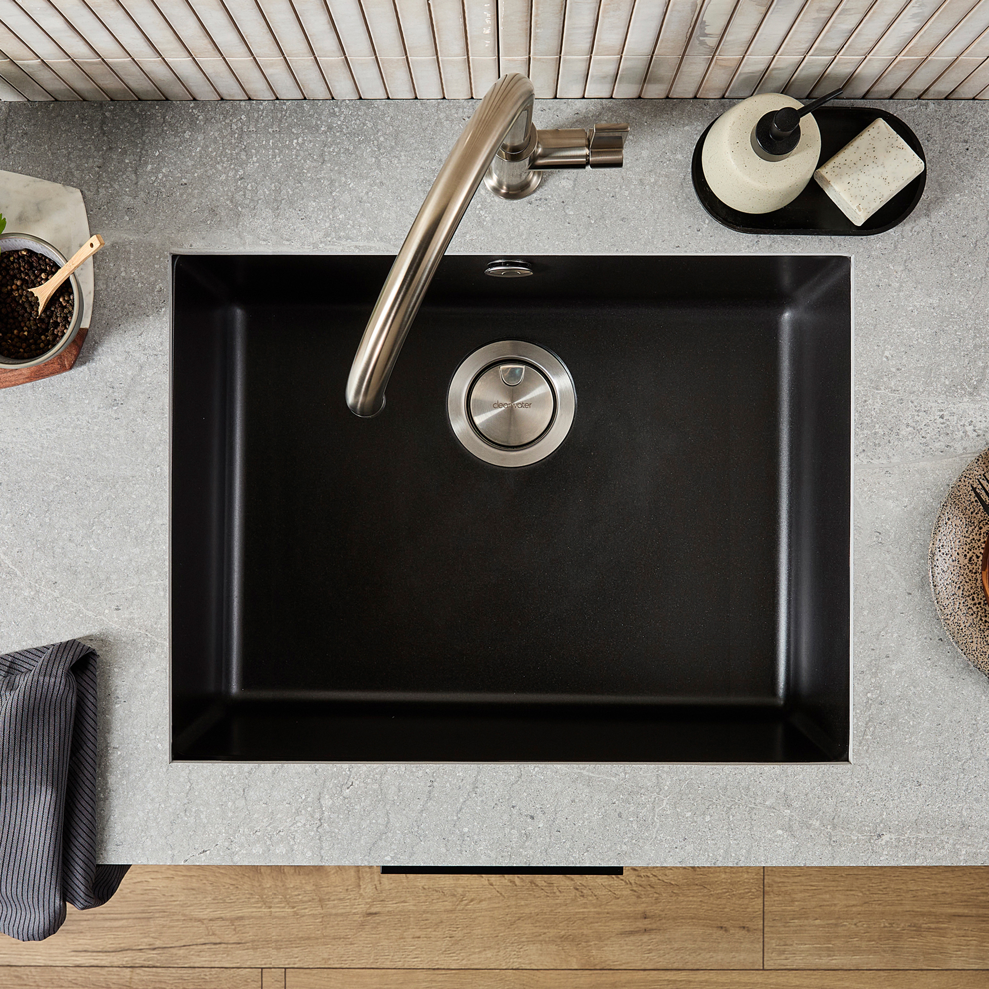 Clearwater Lumen 1 Bowl Granite Composite Inset/Undermount Kitchen Sink - 590 x 450mm