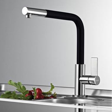 Clearwater Auriga Single Lever Mono Kitchen Tap With Pull Out Aerator - Chrome/Black