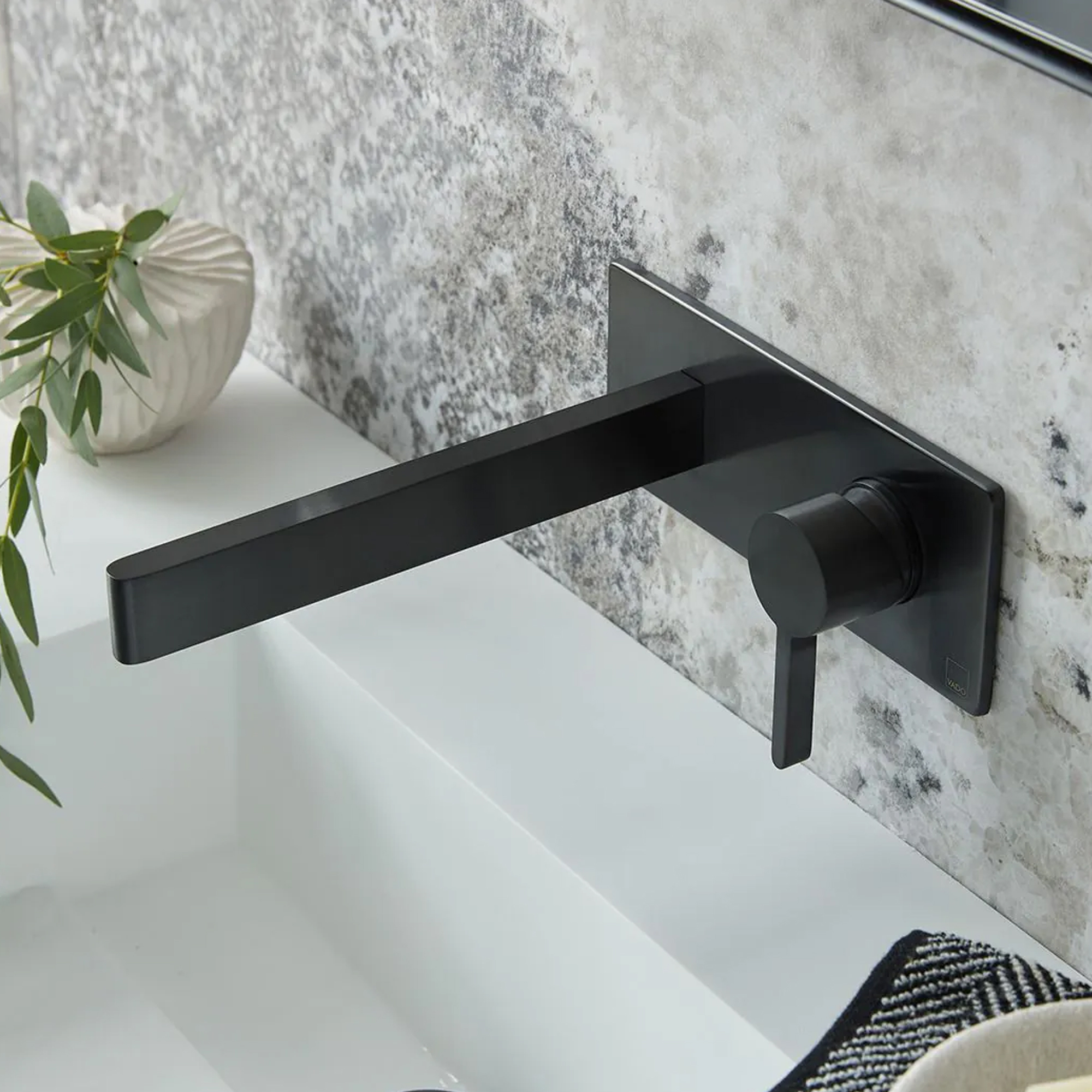 Vado Individual Edit Wall Mounted Single Lever Basin Mixer Tap with Backplate