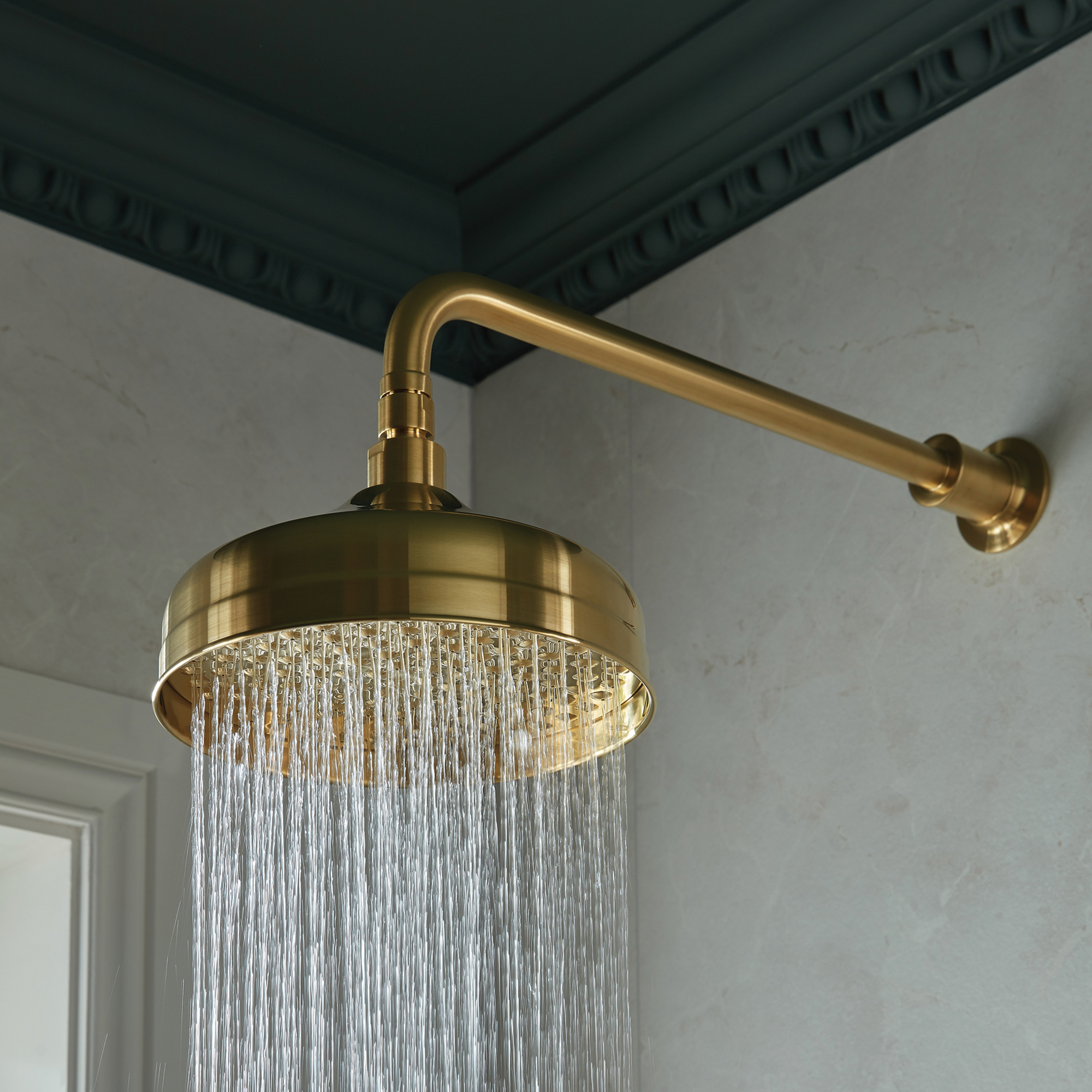 Booth & Co Axbridge Traditional Wall Mounted Round 200mm Shower Head & Arm