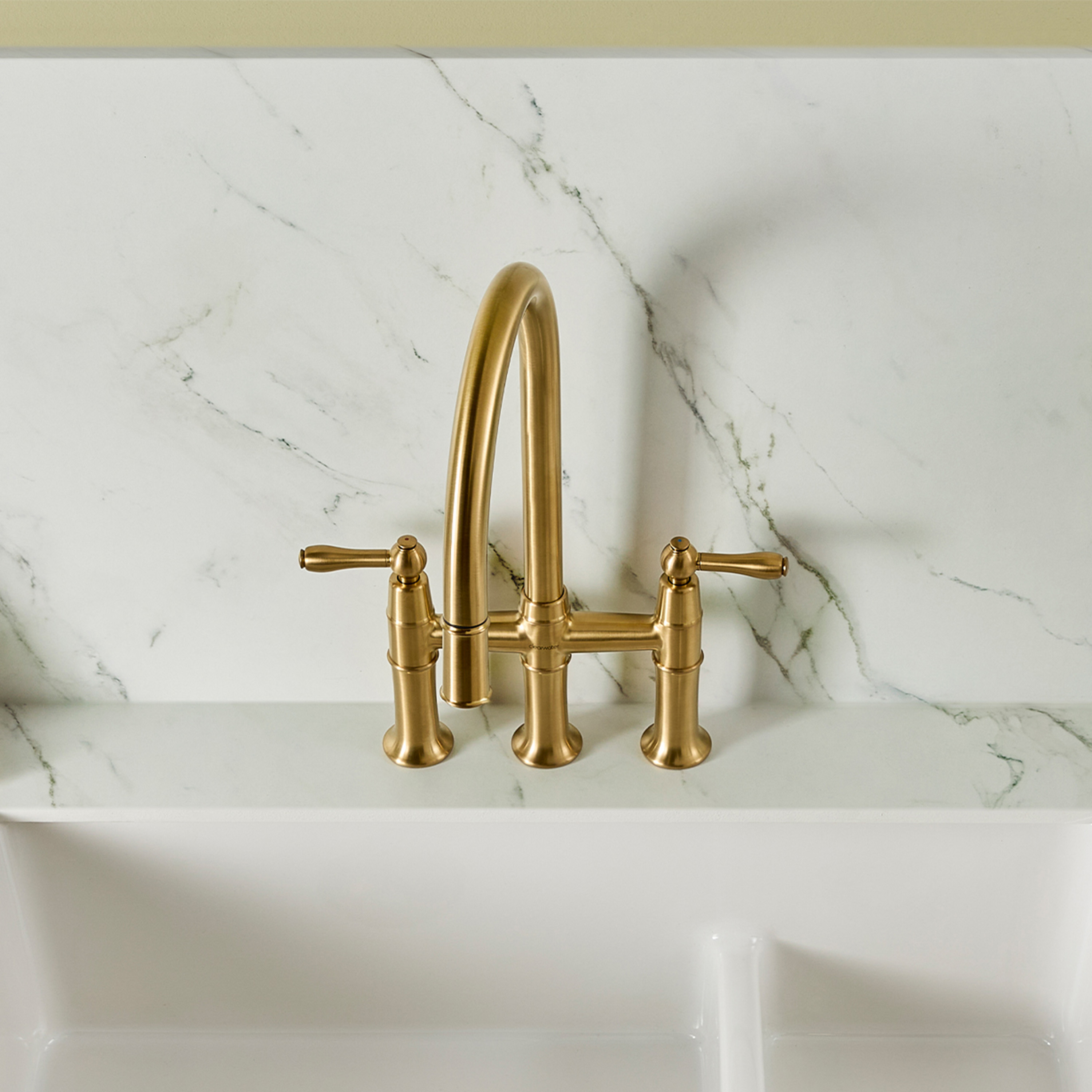 Clearwater Broadway Traditional Pull Out Bridge Kitchen Mixer Tap