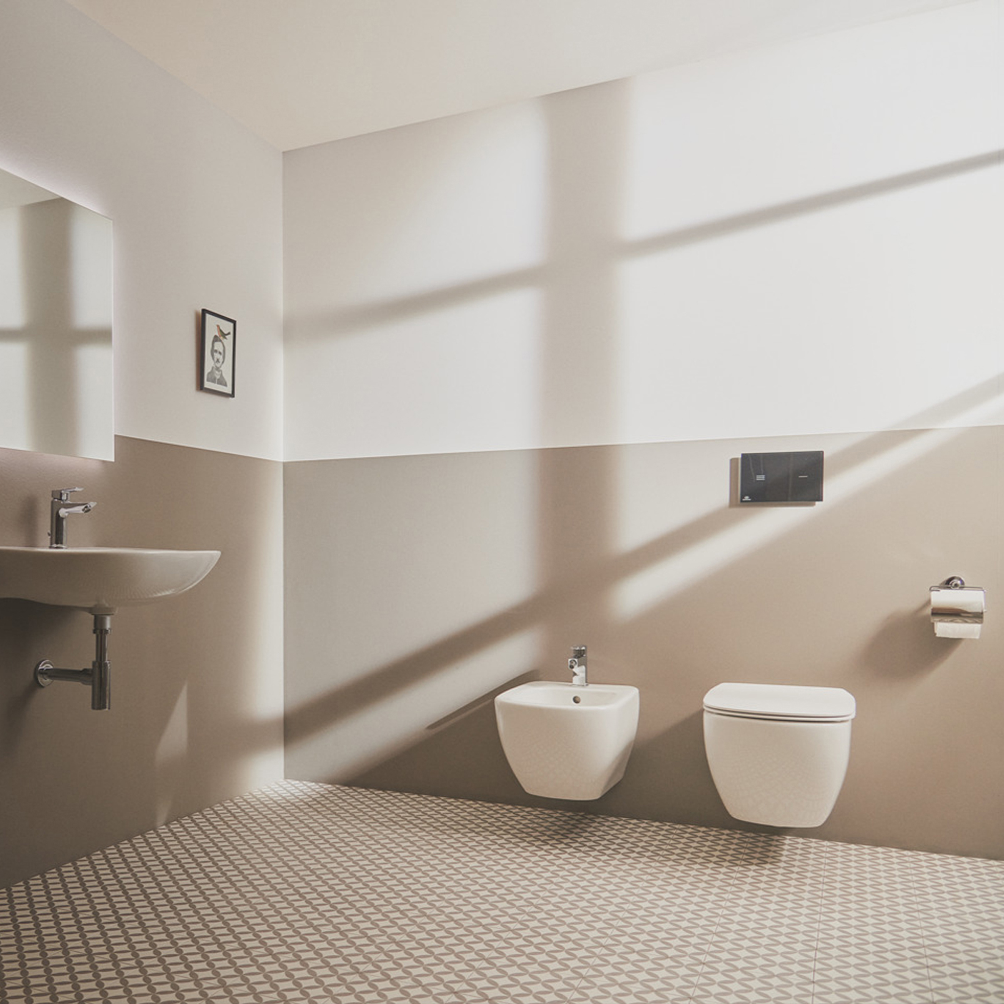 Ideal Standard Tesi Wafer Thin Soft Close Toilet Seat with Quick Release Hinges