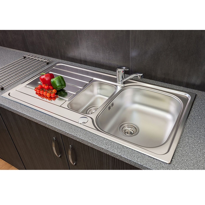 Reginox Le Mans 1.5 Bowl Polished Stainless Steel Sink & Waste Kit with Reversible Drainer - 980 x 500mm