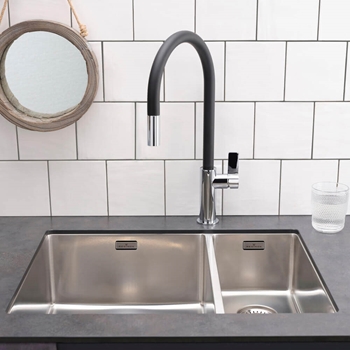 Reginox New York 1.5 Bowl Undermount or Inset Stainless Steel Kitchen Sink and Integrated Waste - 580 x 440mm