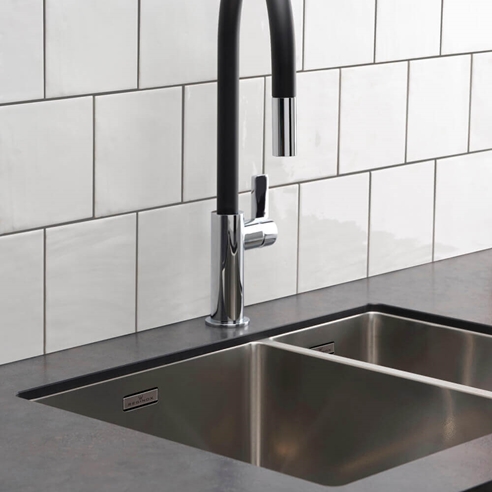 Reginox New York 1.5 Bowl Undermount or Inset Stainless Steel Kitchen Sink and Integrated Waste - 580 x 440mm
