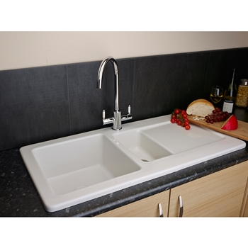 Reginox Contemporary 1.5 Bowl White Ceramic Kichen Sink & Waste Kit with Reversible Drainer - 1000 x 500mm