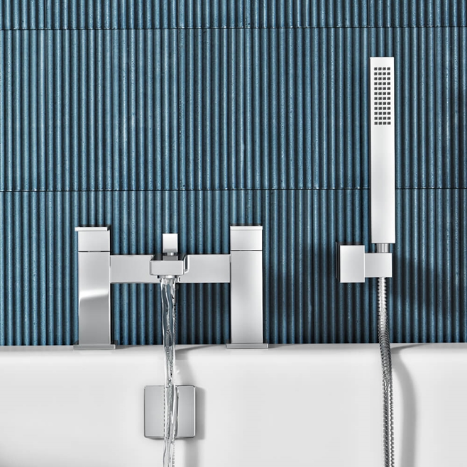 Vellamo Aspire Bath Shower Mixer with Shower Kit