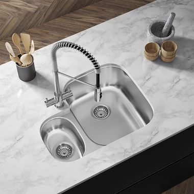 Vellamo Classic 1.5 Bowl Undermount Stainless Steel Kitchen Sink & Waste with Right Hand Main Bowl - 594 x 460mm