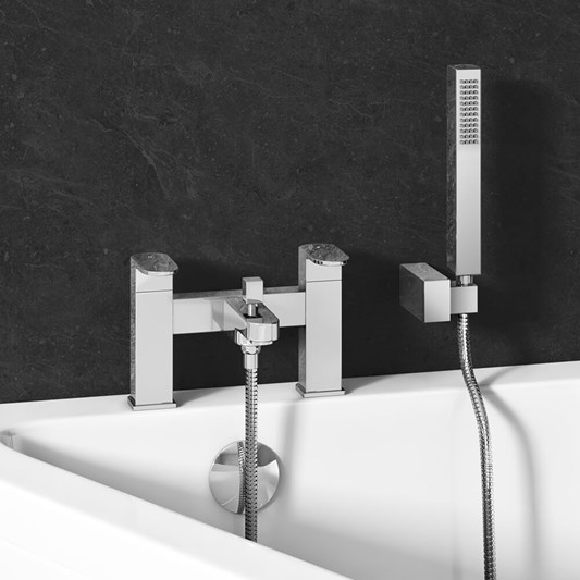 Vellamo Reveal Bath Shower Mixer with Shower Kit