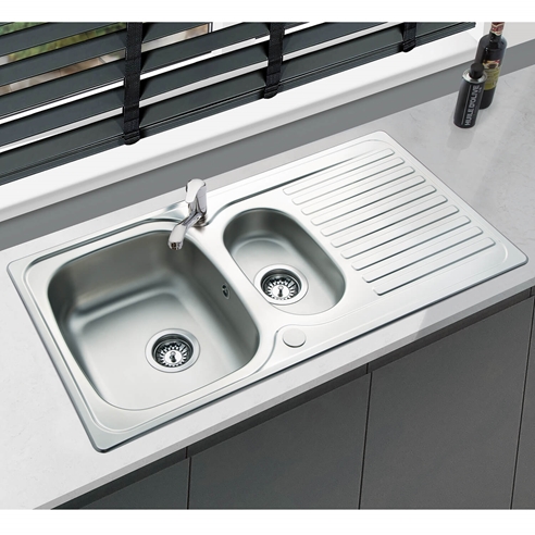 Vellamo Sunrise 1.5 Bowl Satin Stainless Steel Kitchen Sink & Waste with Reversible Drainer - 950 x 508mm