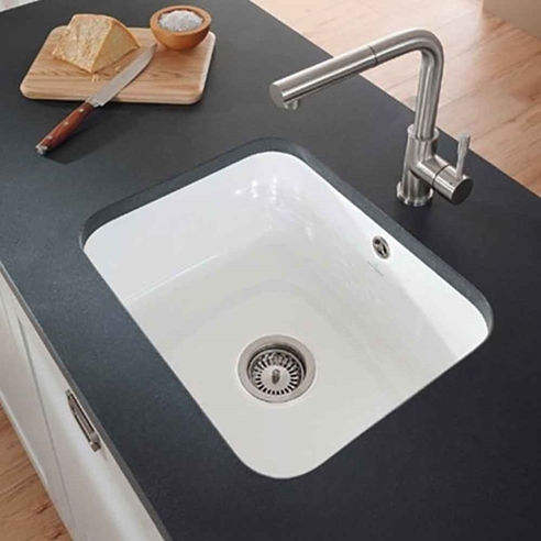 Villeroy & Boch Cisterna White Ceramic Large Single Bowl Undermount Kitchen Sink - 550mm x 440mm