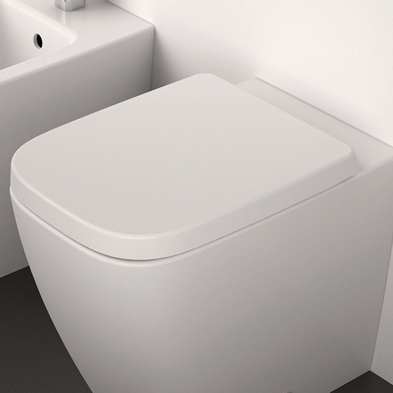 Ideal Standard i.life B Wrap Over Soft Close Toilet Seat